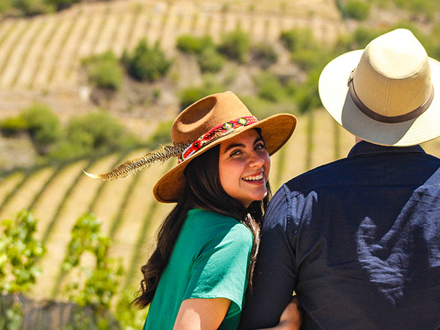 Camino-de-Vinos-Paquetes-(Recorrido-con-Cata)